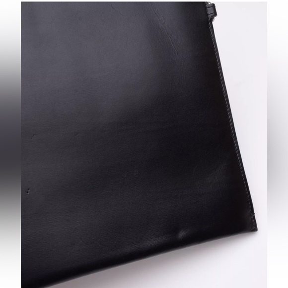 New YSL Clutch - Picture 10 of 14